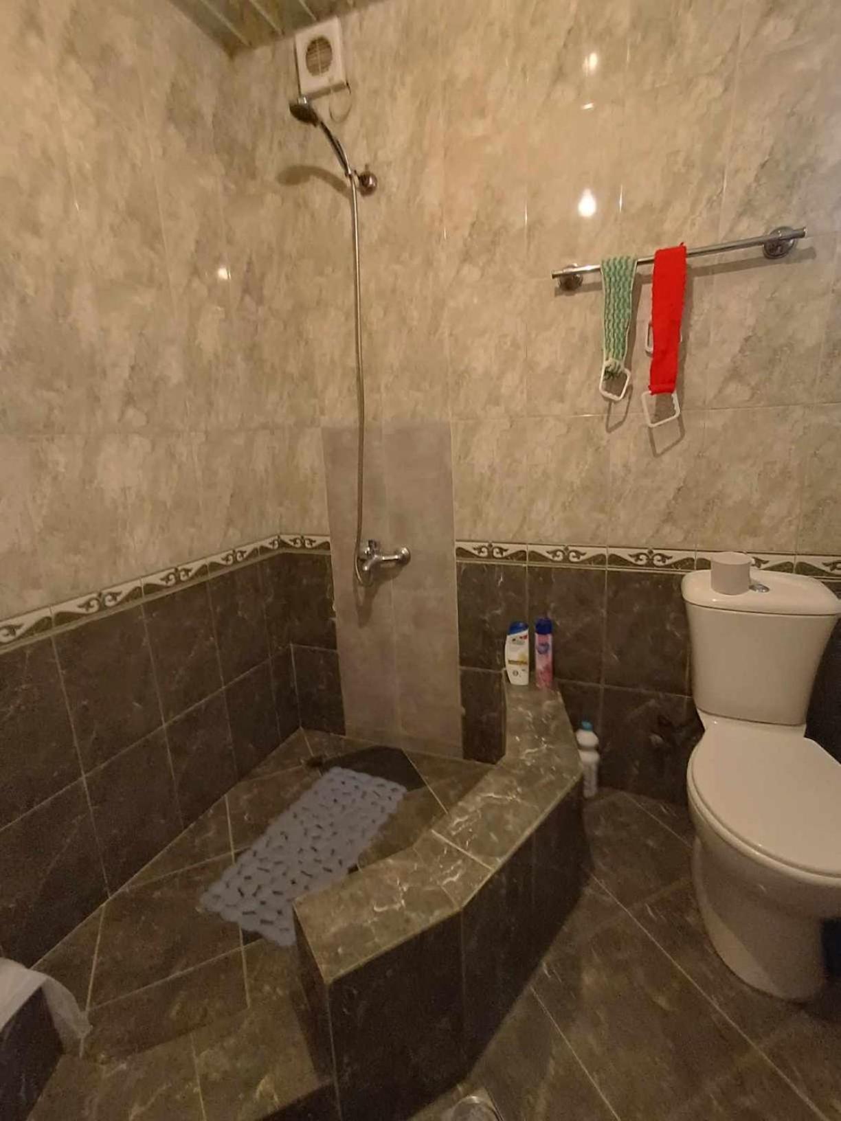 Guest House In Zhabeshi Lali Екстер'єр фото