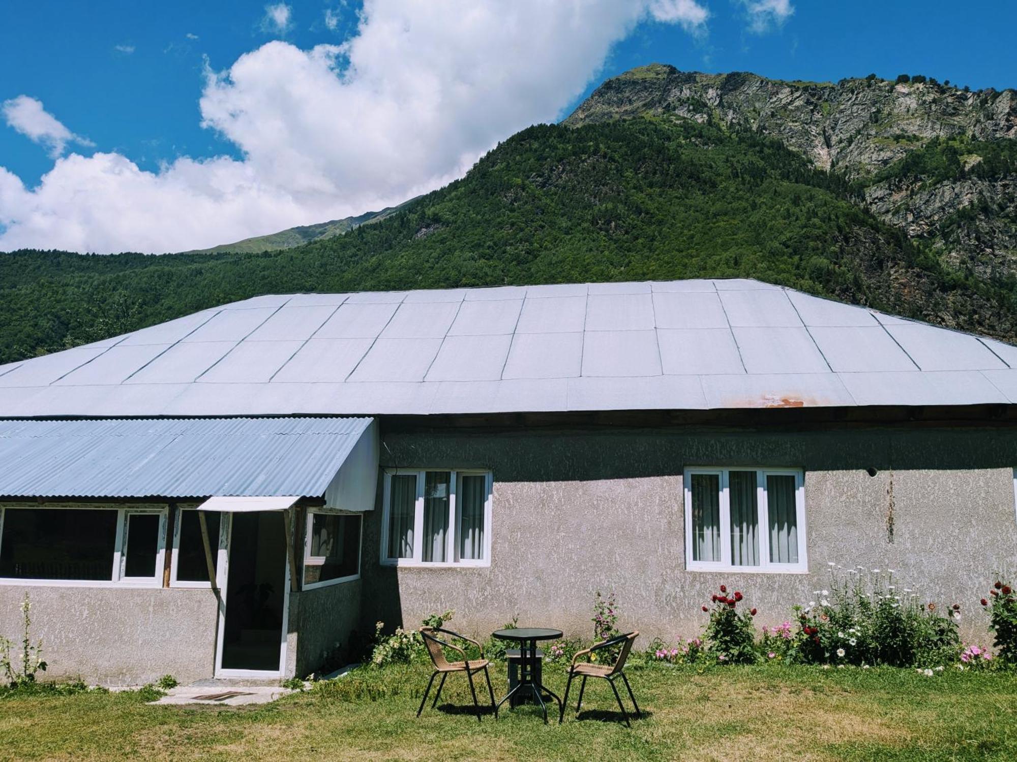 Guest House In Zhabeshi Lali Екстер'єр фото