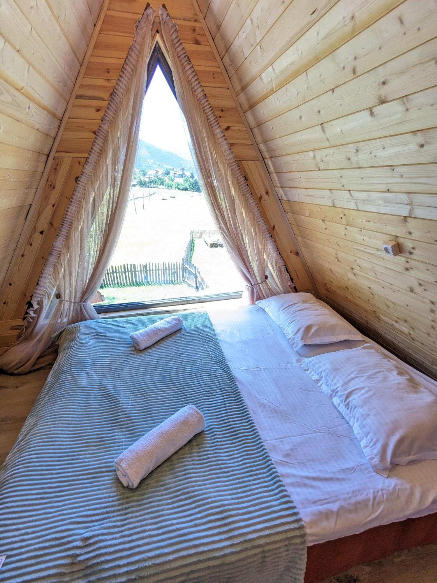 Guest House In Zhabeshi Lali Екстер'єр фото
